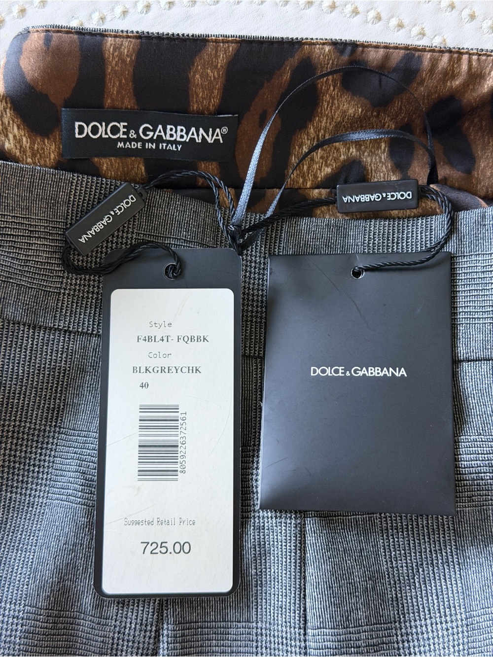 NWT Dolce & Gabbana Gray Plaid Virgin Wool Pencil Skirt Size 4